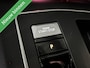 Volkswagen Golf 1.5 eTSI Style | LED | Pano | ACC | Virtual | CarPlay | Trekh | Velours | DAB | Clima | Org NL |