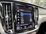 Volvo V60 2.0 T8 Twin Engine AWD R-Design*Panoramadak*Trekhaak*LED*ACC*