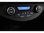 Toyota Yaris 1.5 Hybrid SkyBlue Edition | Panoramadak | Fietsensteun | Navigatie | Cruise Control | Clima | Camera | 16 inch | Rijstrooksensor | Bluetooth | Dakspoiler