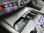 Volvo XC60 2.0 T8 Plug-in hybrid AWD Ultra Black Edition | Navigatie | 360° Camera | Trekhaak | Panoramadak | Stoelverwarming | Harman / Kardon Audio |
