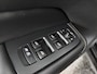 Volvo XC60 2.0 T8 Plug-in hybrid AWD Ultra Black Edition | Navigatie | 360° Camera | Trekhaak | Panoramadak | Stoelverwarming | Harman / Kardon Audio |