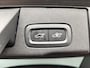 Volvo XC60 2.0 T8 Plug-in hybrid AWD Ultra Black Edition | Navigatie | 360° Camera | Trekhaak | Panoramadak | Stoelverwarming | Harman / Kardon Audio |