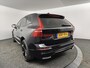Volvo XC60 2.0 T8 Plug-in hybrid AWD Ultra Black Edition | Navigatie | 360° Camera | Trekhaak | Panoramadak | Stoelverwarming | Harman / Kardon Audio |
