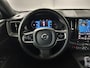 Volvo XC60 2.0 T8 Plug-in hybrid AWD Ultra Black Edition | Navigatie | 360° Camera | Trekhaak | Panoramadak | Stoelverwarming | Harman / Kardon Audio |