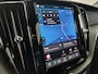 Volvo XC60 2.0 T8 Plug-in hybrid AWD Ultra Black Edition | Navigatie | 360° Camera | Trekhaak | Panoramadak | Stoelverwarming | Harman / Kardon Audio |