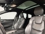 Volvo XC60 2.0 T8 Plug-in hybrid AWD Ultra Black Edition | Navigatie | 360° Camera | Trekhaak | Panoramadak | Stoelverwarming | Harman / Kardon Audio |