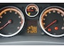 Opel Corsa 1.4-16V Business | PANO.DAK | TREKHAAK |