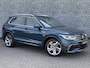 Volkswagen Tiguan 1.5 TSI DSG R-Line Business+ | Trekhaak | Panoramadak | Matrix-LED Koplampen | Keyless Entry | Elektrische Achterklep | Sportstoelen | Navigatie Discover Media | Apple Carplay | Android Auto