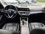 BMW 3-Serie Touring 330e eDrive Edition | Stoelverwarming | Trekhaak | PDC | Leder | Climate | Dealer Onderhouden | ORG NL |