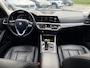 BMW 3-Serie Touring 330e eDrive Edition | Stoelverwarming | Trekhaak | PDC | Leder | Climate | Dealer Onderhouden | ORG NL |