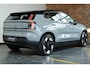 Volvo EX30 Single Motor Extended Range Plus 69 kWh | 98% SOH | Harman Kardon Premium Audio | Keyless Entry | 19" Lichtmetalen Velgen| Zwart Dak | Google Infotainment | Achteruitrijcamera | Parkeersensoren voor + achter |