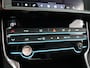 Jaguar XE 2.0t R-Sport (NL-Auto / Camera / Carplay / Navi / Stoelverw.)