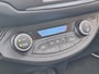 Toyota Yaris 1.5 Hybrid Y20 | Navigatie, Stoelverwarming, Lichtmetalen velgen, Privacy glass, Cruise control, Climate control