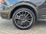 Lynk & Co 01 1.5 PHEV Hybrid 261 pk - Black Edition - nieuw model