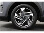 Hyundai Bayon 1.0 T-GDI Premium Automaat | Apple Carplay/Android Auto | navigatie | Achteruitrijcamera | Cruise control adaptief  | Trekhaak |