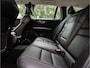 Volvo V60 2.0 B3 Momentum Advantage Trekhaak/ Lederen int./ Stuur+stoelverwarming/ Camera/ DAB+/ Carplay