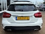 Mercedes-Benz GLA 180 Premium | AMG Pakket | Night Pakket | Pano | Achterruitrij Camera | Stoelverwarming