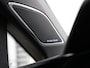 Volkswagen Golf Variant 1.5 eTSI R-Line Business | Harman Kardon | Trekhaak | Panoramadak | IQ Lights | Head up Display | Camera | Stuur & Stoelverwarming |