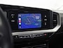 Opel Mokka 1.2 Turbo Elegance Automaat (VIRTUAL COCKPIT, APPLE CARPLAY, STOELVERWARMING, LEDER, 360 CAMERA, TREKHAAK, KEYLESS, MASSAGE, NIEUWSTAAT)