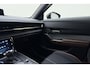 Mazda MX-30 e-SkyActiv 145 Luxury 36 kWh | Schuifkanteldak | Cruise control | Achteruitrijcamera | Elek. verstelbare stoelen | Dodehoekdetectie | Verwarmde voorstoelen | Memory seats | Parkeersensoren | Airco | Navigatie | BOSE-soundsystem | Apple carplay/Android auto |