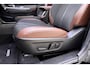 Mazda MX-30 e-SkyActiv 145 Luxury 36 kWh | Schuifkanteldak | Cruise control | Achteruitrijcamera | Elek. verstelbare stoelen | Dodehoekdetectie | Verwarmde voorstoelen | Memory seats | Parkeersensoren | Airco | Navigatie | BOSE-soundsystem | Apple carplay/Android auto |