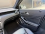 Mercedes-Benz A-klasse 200 Prestige Pano Leer Automaat AMGwielen Stoel.Verwarming