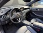 Mercedes-Benz A-klasse 200 Prestige Pano Leer Automaat AMGwielen Stoel.Verwarming