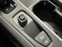 Volvo V60 2.0 B3 Essential TREKHAAK CRUISE CARPLAY NAVI LM ECC.