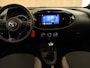 Toyota Aygo X 1.0 VVT-i MT Play - ORIGINEEL NEDERLANDSE AUTO - ACHTERUITRIJCAMERA - CRUISE CONTROL - APPLE CARPLAY/ANDROID AUTO - AIRCO - BLUETOOTH TELEFOONVOORBEREIDING - MULTIMEDIA SCHERM