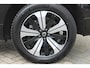 Volvo XC60 T8 455PK Automaat Plug-in hybrid AWD Plus Dark / Adaptieve Cruise control / Semi elektrisch wegklapbare trekhaak / 360 Camera / Stoel- en stuurverwarming / Panoramisch schuif-kanteldak / Elektrische achterklep / Elektrische stoelen met geheugen