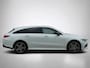Mercedes-Benz CLA Shooting Brake 250 e AMG Line(NL-auto,1e Eig, Dealer OnderH, Panorama, SfeerVerlichting, Verwarming, Etc)