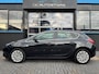 Opel Astra 1.4 Turbo Design Edition navi leder Cruise R camera led Trekhaak Geheel dealer onderhouden