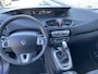 Renault Grand Scenic 2.0 Bose AUTOMAAT, Leer/Stof, Navi, Clima, CC, PDC & Cam, LM, Afn.Trekh, nw. APK – Inruil Mogelijk –