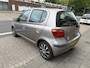 Toyota Yaris 1.3 VVT-i Idols 5DRS AIRCO RIJDT HEEL GOED NAP APK 8-2027