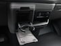 Volkswagen Transporter 2.0 TDI L2H1 30 Style 170PK AUT8 Dubbele schuifdeur, Adaptieve Cruise Controle, Trekhaak, Achteruitrijcamera, Stoelverwarming, Side Assist, Keyless, 17" LM Velgen