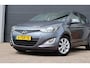 Hyundai i20 1.2i i-Deal Airco/Netjes/Trekhaak