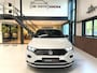 Volkswagen T-Roc 1.5 TSI R-Line/ Cam/ Keyless/ CarPlay/ 19''LMV/ Trekhaak