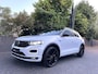 Volkswagen T-Roc 1.5 TSI R-Line/ Cam/ Keyless/ CarPlay/ 19''LMV/ Trekhaak