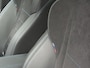 BMW iX1 xDrive30 Launch Edition 67 kWh | Pano-Dak/19"/Adapt.Cruise/3D Camera/HUD/Massage/Comfort Access
