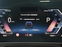 BMW iX1 xDrive30 Launch Edition 67 kWh | Pano-Dak/19"/Adapt.Cruise/3D Camera/HUD/Massage/Comfort Access