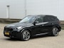 BMW iX1 xDrive30 Launch Edition 67 kWh | Pano-Dak/19"/Adapt.Cruise/3D Camera/HUD/Massage/Comfort Access