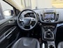 Ford Kuga 1.5i Titanium Styling Pack 6-Bak 120 PK. Zeer goed onderhouden auto van de eerste eigenaar !!! Distributieriem en waterpomp vervangen in 2025 !! Alle keuringen toegestaan !