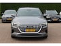 Audi E-tron e-tron 55 quattro advanced Pro Line Plus 95 kWh / SoH 95,6 % / Trekhaak / 360Camera / Luchtvering / Keyless / 20'' / CarPlay / Stoelverwarming / Dodehoek / DAB / ACC