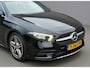 Mercedes-Benz A-klasse 200 Business Solution AMG styling, burmester, achteruitrijcamera, sfeerverlichting, stoelverwarming,