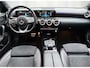 Mercedes-Benz A-klasse 200 Business Solution AMG styling, burmester, achteruitrijcamera, sfeerverlichting, stoelverwarming,