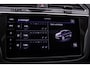 Volkswagen Tiguan R-Line Business+ 1.4 TSI eHybrid 245pk DSG Automaat Trekhaak, Black Style, Panoramadak, Head up display, Adaptive cruise control, Elektrische achterklep
