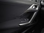 Peugeot 2008 1.2 PureTech Sport (PANORAMADAK, APPLE CARPLAY, NAVIGATIE, LM VELGEN, SPORTSTOELEN, PARKEERSENSOREN, CRUISE, NIEUWSTAAT)