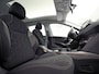 Peugeot 2008 1.2 PureTech Sport (PANORAMADAK, APPLE CARPLAY, NAVIGATIE, LM VELGEN, SPORTSTOELEN, PARKEERSENSOREN, CRUISE, NIEUWSTAAT)