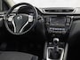 Nissan Qashqai 1.2 N-Connecta (PANORAMADAK, NAVIGATIE, 360 CAMERA, SPORTSTOELEN, GETINT GLAS, TREKHAAK, CRUISE, NIEUWSTAAT)