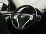 Nissan Qashqai 1.2 N-Connecta (PANORAMADAK, NAVIGATIE, 360 CAMERA, SPORTSTOELEN, GETINT GLAS, TREKHAAK, CRUISE, NIEUWSTAAT)